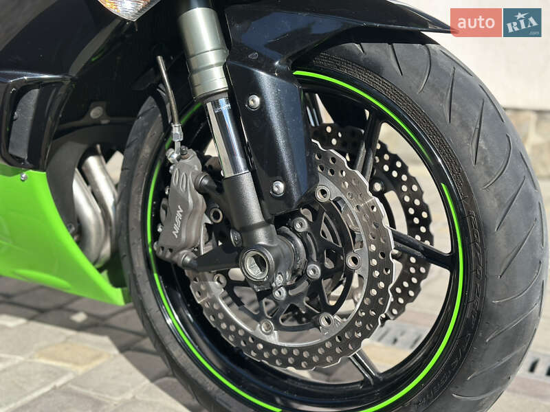 Спортбайк Kawasaki Ninja ZX-6R 2010 в Львове