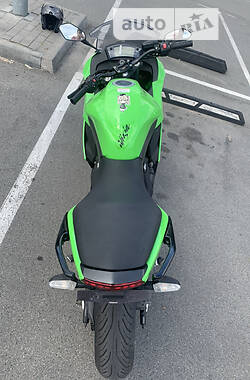 Спортбайк Kawasaki Ninja 2012 в Києві