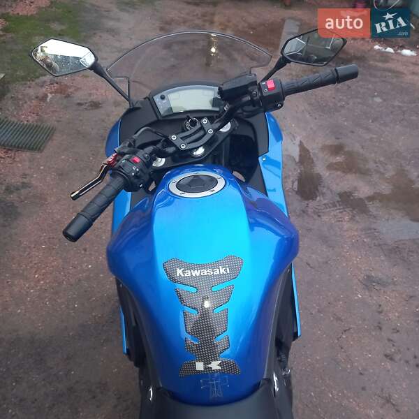 Мотоцикл Спорт-туризм Kawasaki Ninja 2013 в Овруче