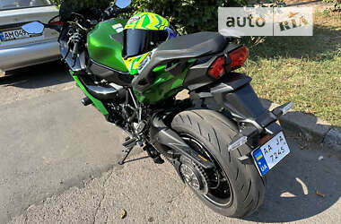 Мотоцикл Спорт-туризм Kawasaki Ninja 2023 в 