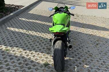 vajyu kawasaki_ninja__572146560f.jpg