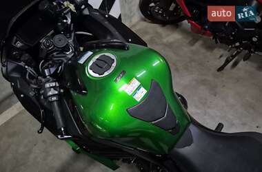 Мотоцикл Спорт-туризм Kawasaki Ninja 2023 в 