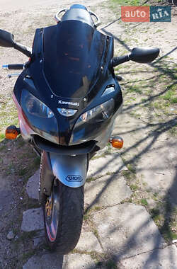 Спортбайк Kawasaki Ninja 2001 в 