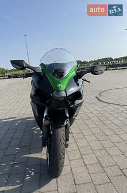 Мотоцикл Спорт-туризм Kawasaki Ninja 2023 в 