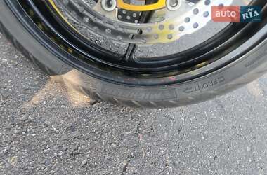 Спортбайк Kawasaki Ninja 2004 в 