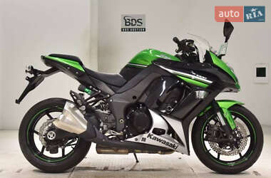 Спортбайк Kawasaki Ninja 2015 в 