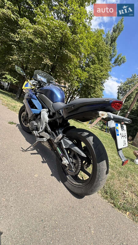Спортбайк Kawasaki Ninja 2013 в Черкассах