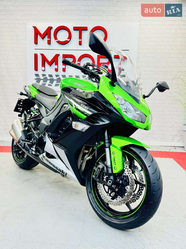 Спортбайк Kawasaki Ninja 2015 в Одесі