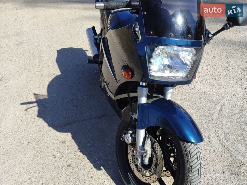 Мотоцикл Спорт-туризм Kawasaki Ninja 1989 в Одессе