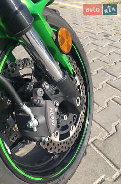 Мотоцикл Туризм Kawasaki Versys 650 2019 в 