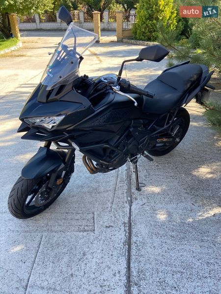 Kawasaki Versys 650 2022