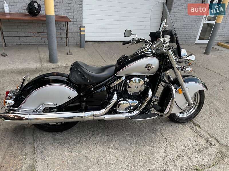 Kawasaki VN 2005