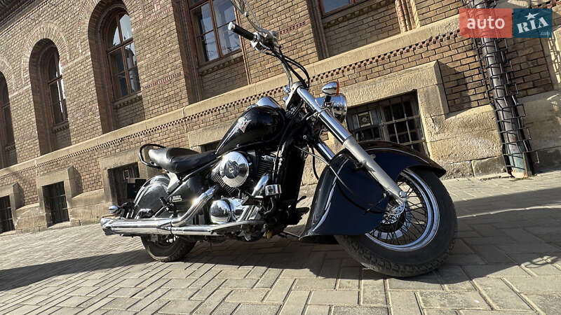 Мотоцикл Круізер Kawasaki Vulcan 2004 в Чернівцях