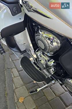 Мотоцикл Классик Kawasaki Vulkan 1700 Voyager 2013 в 
