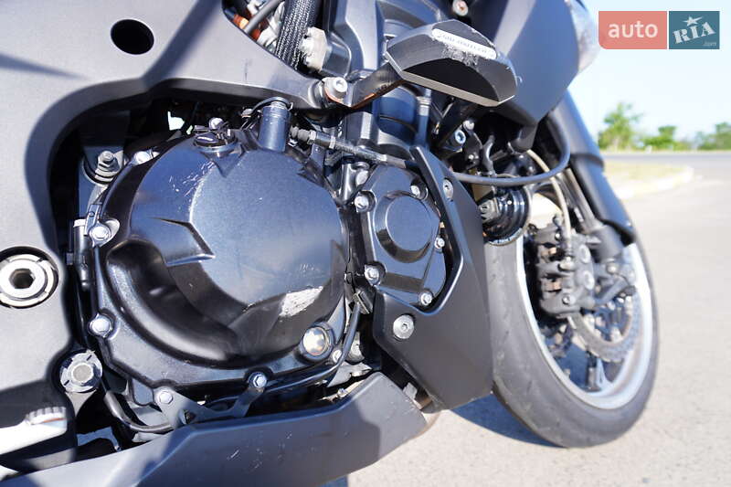 Мотоцикл Без обтікачів (Naked bike) Kawasaki Z 1000 2010 в Одесі
