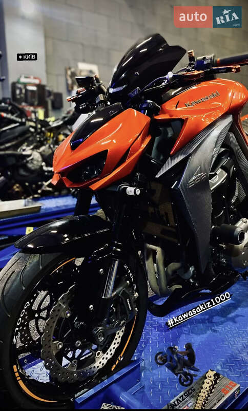 Мотоцикл Без обтекателей (Naked bike) Kawasaki Z 1000 2013 в Киеве