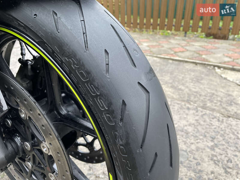 Мотоцикл Без обтікачів (Naked bike) Kawasaki Z 1000 2018 в Славуті фото 20 Мотоцикл Без обтікачів (Naked bike) Kawasaki Z 1000 2018 в Славуті