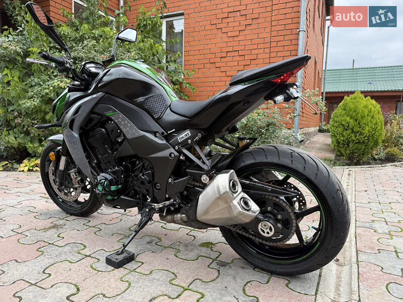 Мотоцикл Без обтекателей (Naked bike) Kawasaki Z 1000 2018 в Зенькове фото 8 Мотоцикл Без обтекателей (Naked bike) Kawasaki Z 1000 2018 в Зенькове