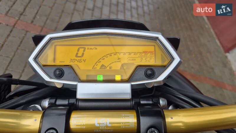 Мотоцикл Супермото (Motard) Kawasaki Z 1000 2011 в Дубні