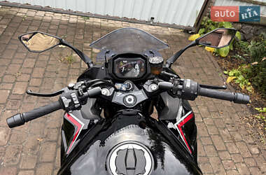 Мотоцикл Спорт-туризм Kawasaki Z 1000SX 2024 в 