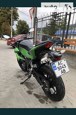 Мотоцикл Без обтікачів (Naked bike) Kawasaki Z 250SL 2016 в Бучі