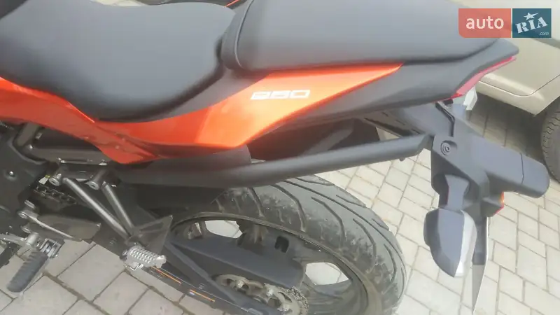 Kawasaki Z 250SL 2016 VIN MH4BR250EFJP40549 фото оголошення 6 з 19