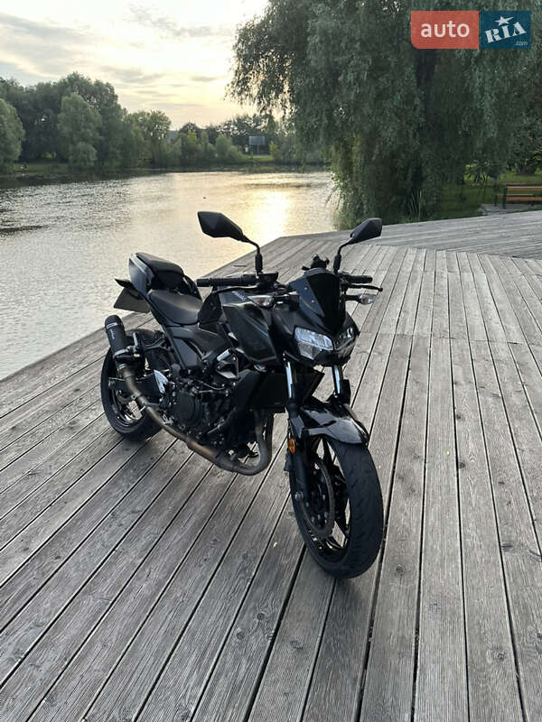Kawasaki Z 400 2020
