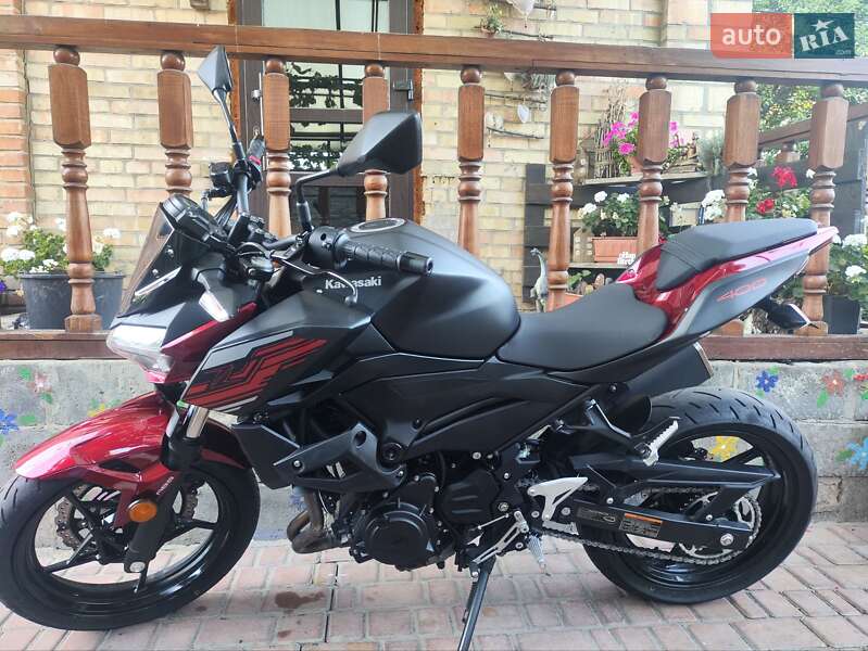 Мотоцикл Без обтекателей (Naked bike) Kawasaki Z 400 2019 в 