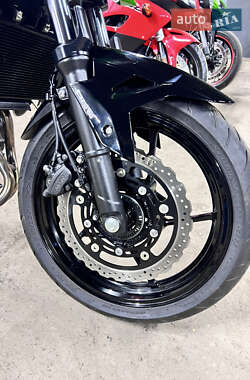 Мотоцикл Без обтекателей (Naked bike) Kawasaki Z 400 2021 в 