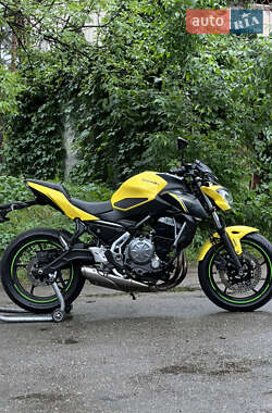 Мотоцикл Без обтекателей (Naked bike) Kawasaki Z 650 2018 в 