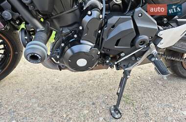 Мотоцикл Классик Kawasaki Z 650 2022 в 