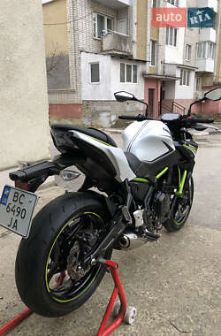 Мотоцикл Без обтікачів (Naked bike) Kawasaki Z 650 2020 в 