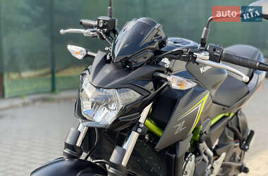 Мотоцикл Без обтекателей (Naked bike) Kawasaki Z 650 2018 в 