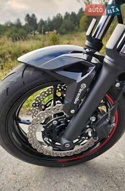 Мотоцикл Без обтікачів (Naked bike) Kawasaki Z 650 2023 в  фото 22 Мотоцикл Без обтікачів (Naked bike) Kawasaki Z 650 2023 в