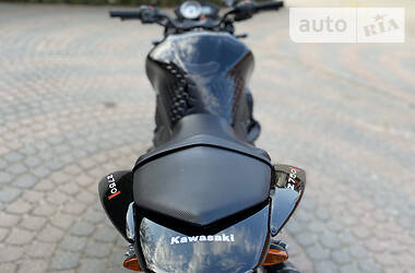 Спортбайк Kawasaki Z 750 2011 в 
