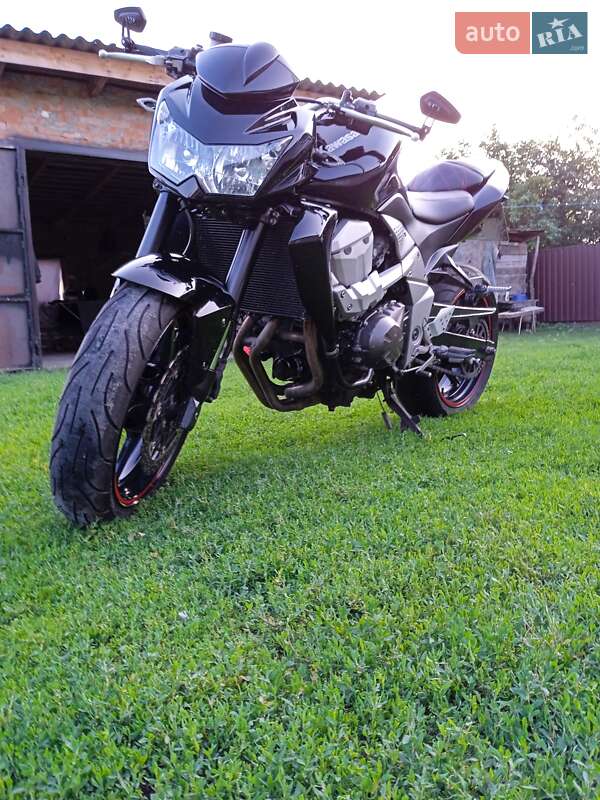 Kawasaki Z 750 2011