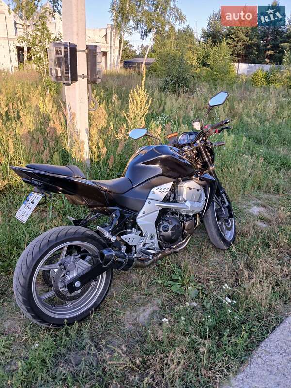Мотоцикл Без обтекателей (Naked bike) Kawasaki Z 750 2007 в Киеве