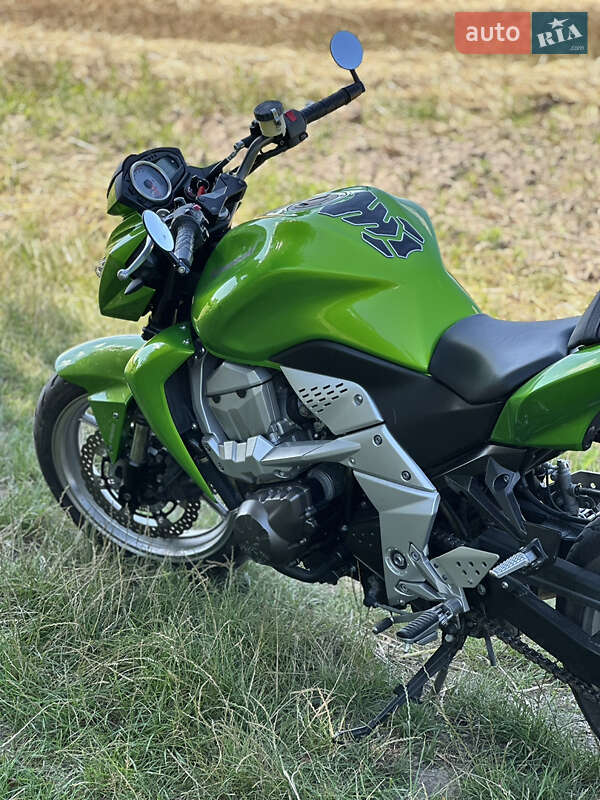 Мотоцикл Без обтекателей (Naked bike) Kawasaki Z 750 2007 в Радивилове