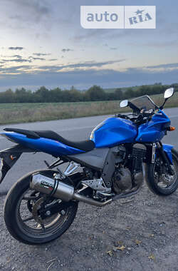 Спортбайк Kawasaki Z 750S 2005 в Хмельницком