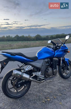 Спортбайк Kawasaki Z 750S 2005 в Хмельницком