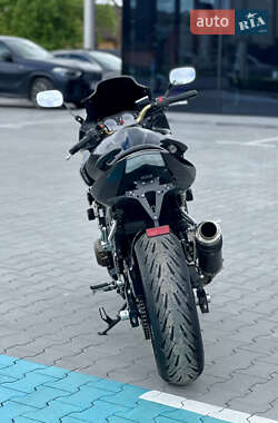 Мотоцикл Спорт-туризм Kawasaki Z 750S 2005 в 