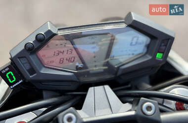 Мотоцикл Без обтекателей (Naked bike) Kawasaki Z 800 2013 в 