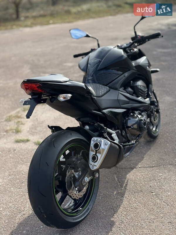 Мотоцикл Без обтекателей (Naked bike) Kawasaki Z 800 2013 в Сновске фото 5 Мотоцикл Без обтекателей (Naked bike) Kawasaki Z 800 2013 в Сновске