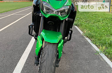 Мотоцикл Без обтікачів (Naked bike) Kawasaki Z900 2017 в Сторожинці