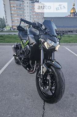 Мотоцикл Без обтікачів (Naked bike) Kawasaki Z900 2022 в Івано-Франківську