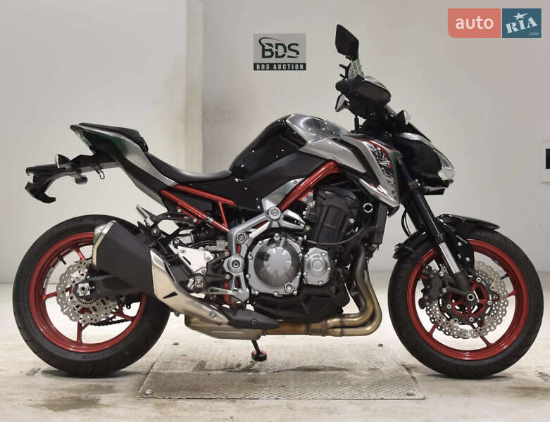 Мотоцикл Без обтекателей (Naked bike) Kawasaki Z900 2019 в 