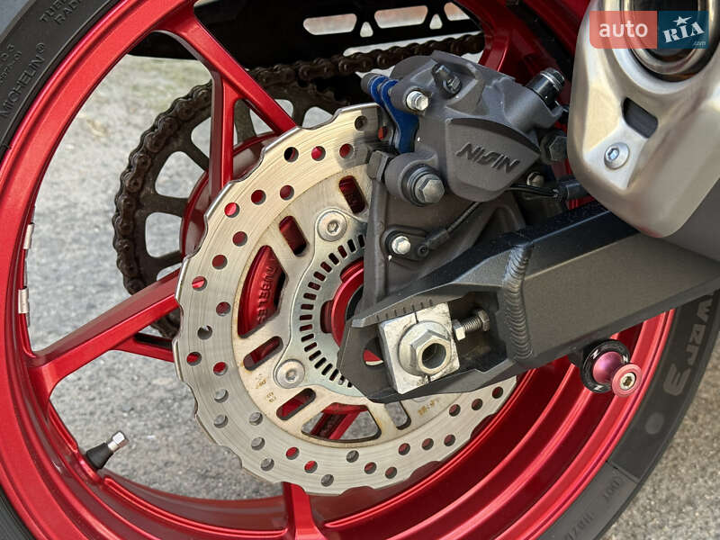 Мотоцикл Без обтекателей (Naked bike) Kawasaki Z900 2018 в Днепре фото 17 Мотоцикл Без обтекателей (Naked bike) Kawasaki Z900 2018 в Днепре