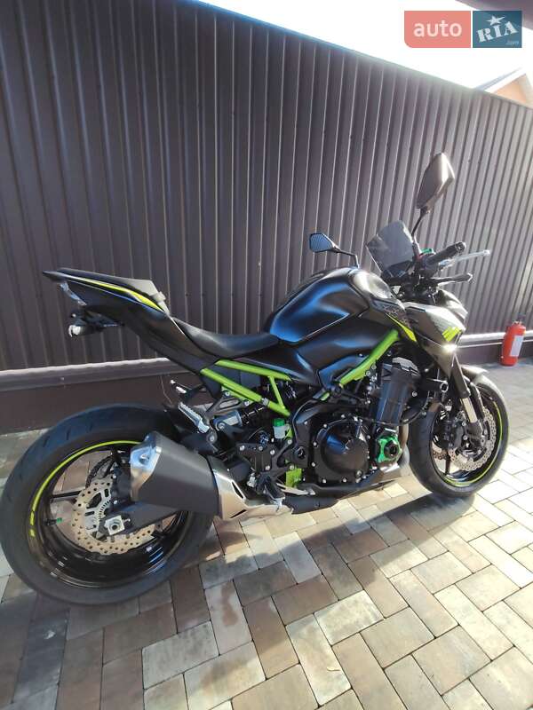 Мотоцикл Без обтекателей (Naked bike) Kawasaki Z900 2021 в Белогородке фото 4 Мотоцикл Без обтекателей (Naked bike) Kawasaki Z900 2021 в Белогородке