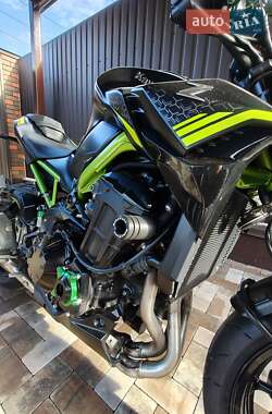 Мотоцикл Без обтікачів (Naked bike) Kawasaki Z900 2021 в  фото 13 Мотоцикл Без обтікачів (Naked bike) Kawasaki Z900 2021 в