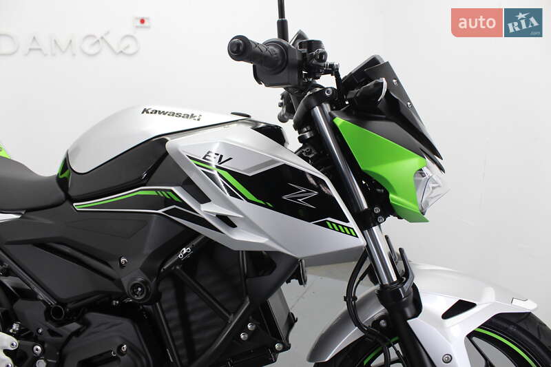 Мотоцикл Без обтекателей (Naked bike) Kawasaki Z 2024 в Гнивани